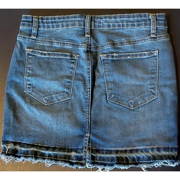 Women's Kancan Distressed‎ Raw Hem Denim Skirt Size 26 - Picture 2 of 7